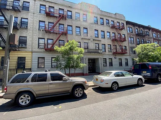 Rented by Mdays Realty | media 41