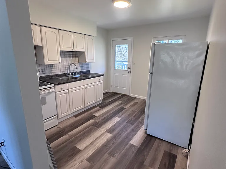 1 Branson Dr #1 — Photo 2
