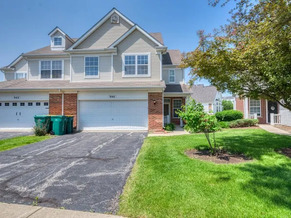 940 Bluebell Cir, Joliet, IL 60431