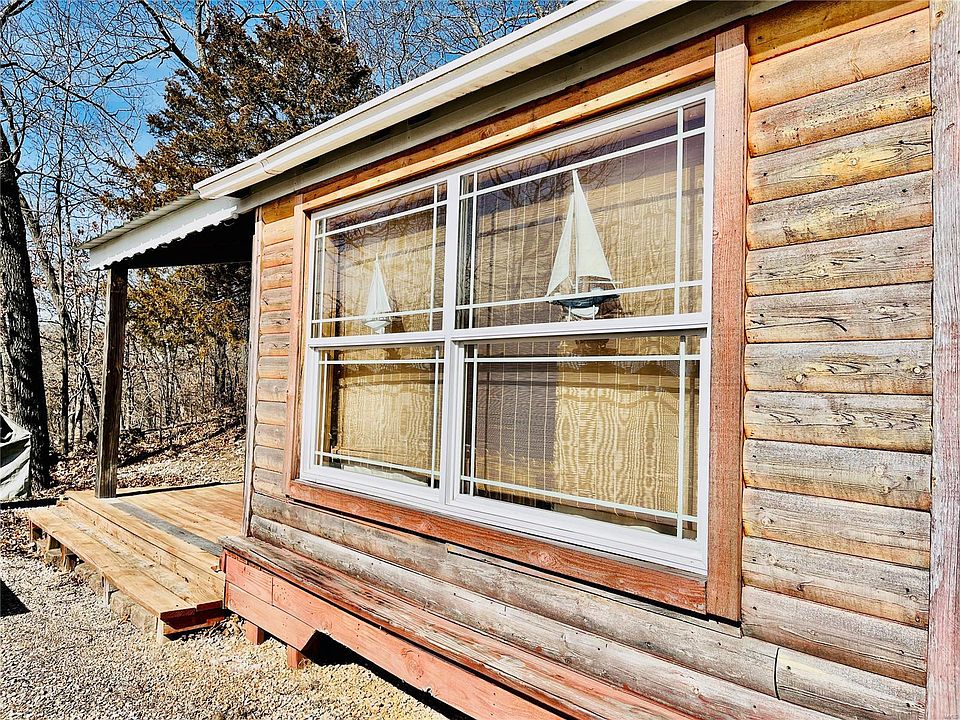1st image of 6543 La Rose Ln