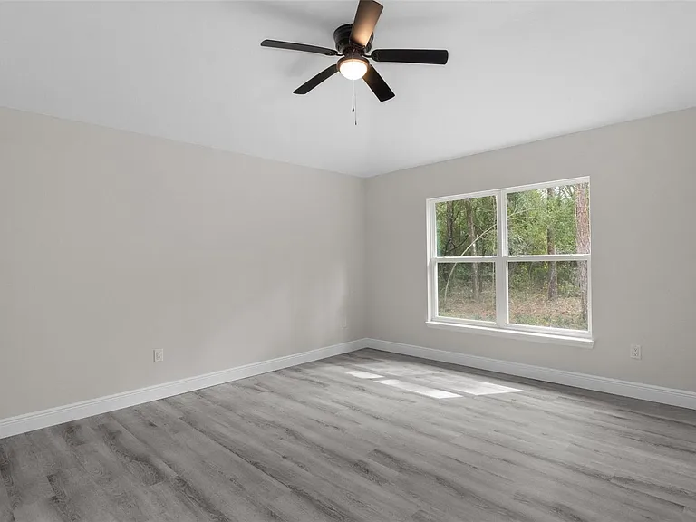 1768 E Bismark St — Photo 13