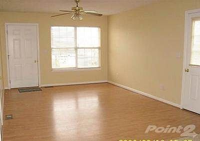 3rd image of 735 Cobbler Ln W