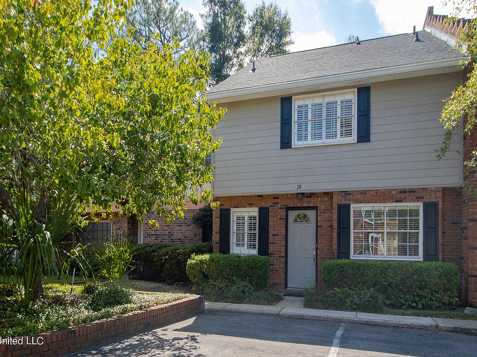 1st image of 28 Independence Dr