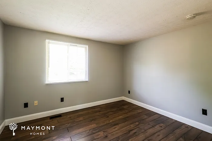 1137 Beechridge Ct — Photo 8