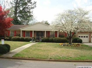 1012 Riviera Ave SE, Huntsville, AL 35802