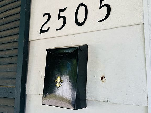 4th image of 2505 Fenwood Ave