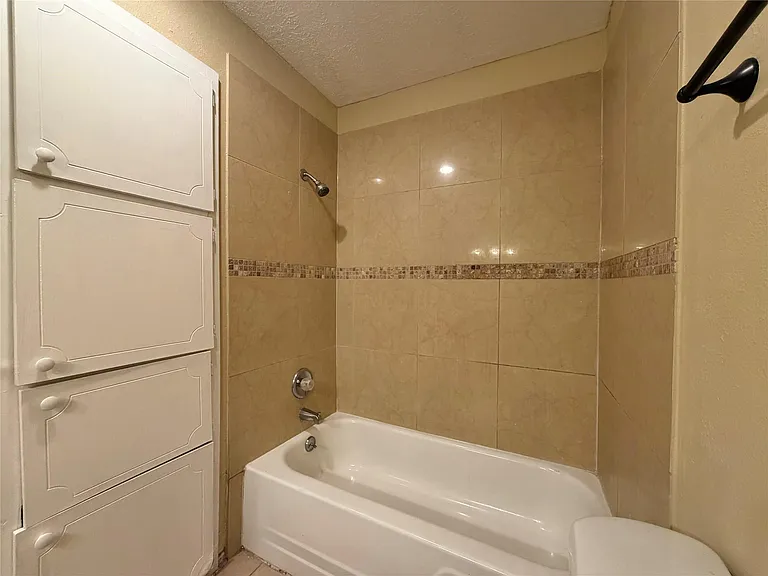 5800 Lumberdale Rd #86 — Photo 35