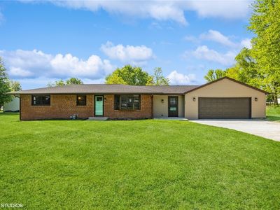 309 E Temple St, Mount Auburn, IL, 62547