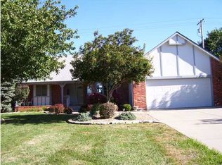 15236 E Castle Cir, Wichita, KS 67230