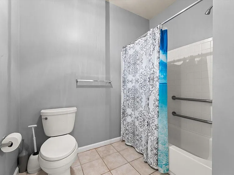 1600 Long Grove Dr #1514 — Photo 17