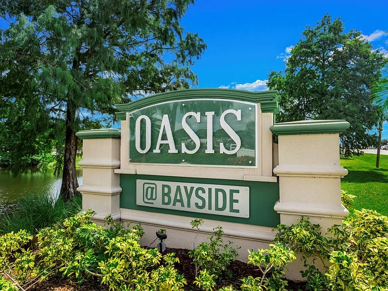 Oasis at Bayside — Photo 31
