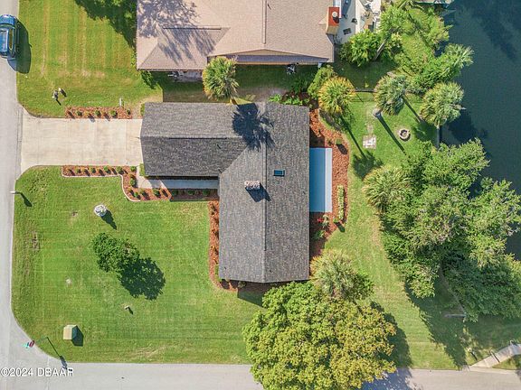 5th image of 1217 Wayne Ave