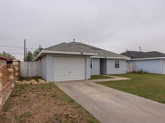 3rd image of 406 Zeneta Ave