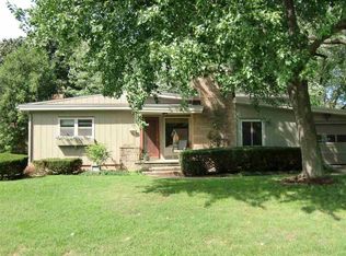 156 Williamson Ave, Sun Prairie, WI 53590