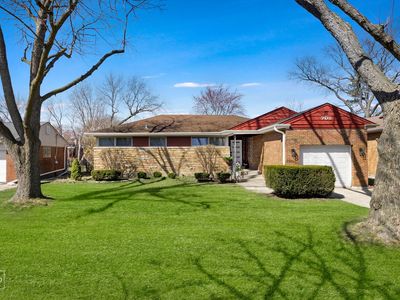 708 W Dresser Dr, Mount Prospect, IL, 60056