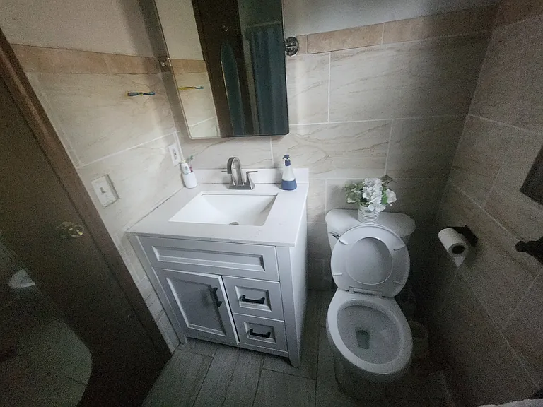 10 Kenaware Ave #1 — Photo 12