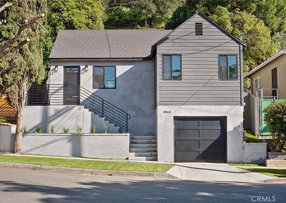 1st image of 4868 La Roda Ave