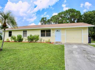 1069 Sally St SE, Palm Bay, FL 32909