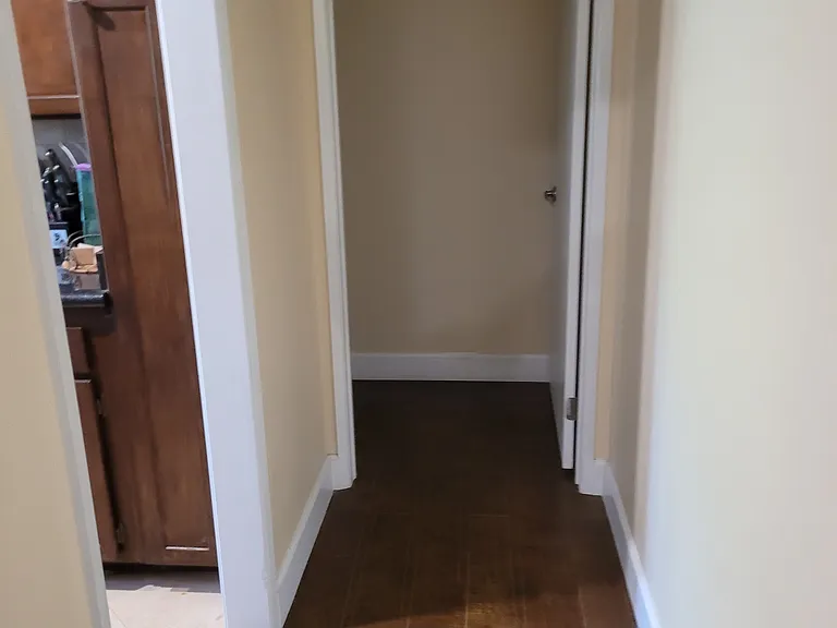 1731 Barry Ave #118 — Photo 14