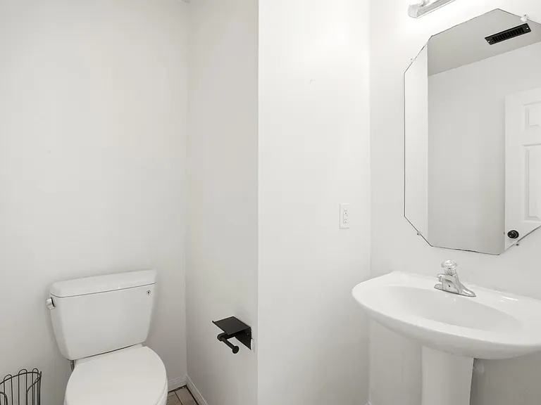 3906 Tigris Ridge Dr — Photo 18