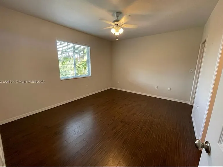 6418 Emerald Dunes Dr #301 — Photo 8