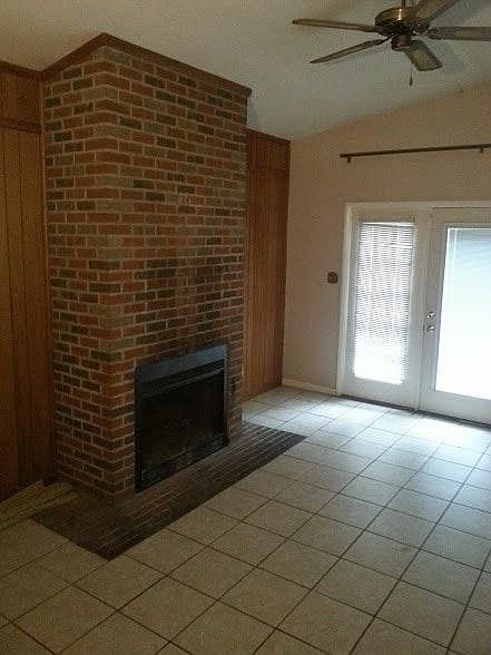 1st image of 3004 Oriental Dr