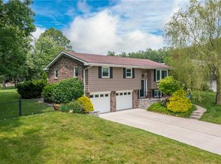 1116 McGovern Rd, Houston, PA 15342