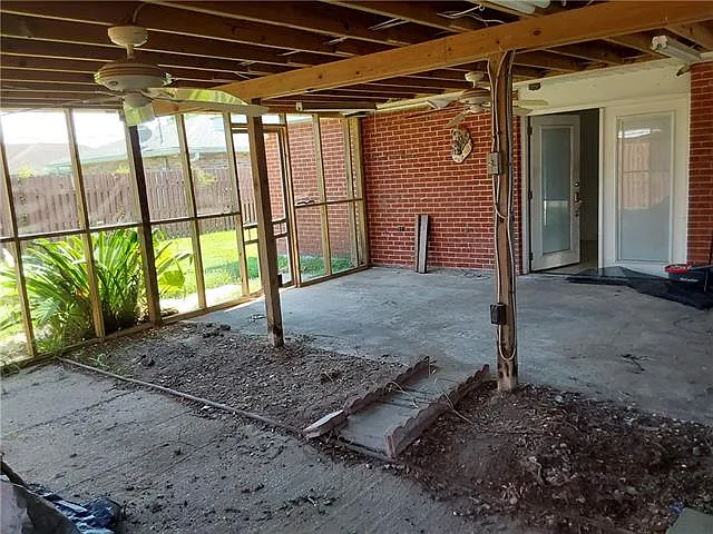2025 Starling Dr — Photo 26
