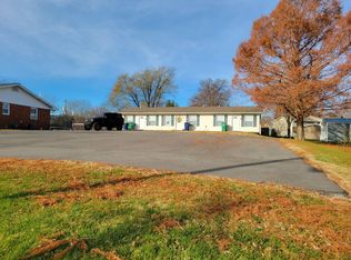 701 Horine Rd, Festus, MO 63028