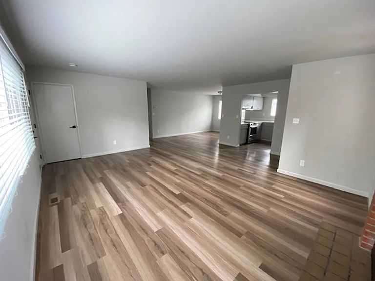 739 Taylor St — Photo 3