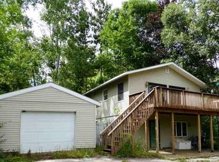 3606 Raymond Rd, Frankfort, MI 49635