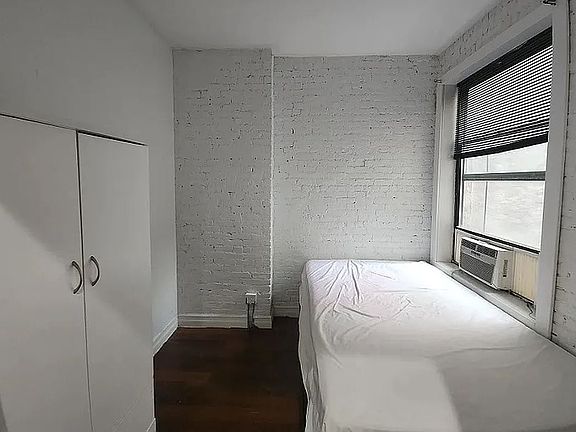 4th image of 967 Columbus Ave APT 7