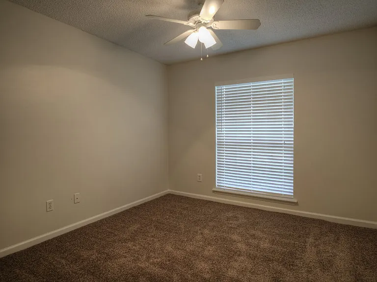 1336 Marsh Grass Ct — Photo 20