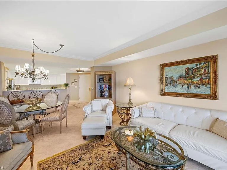 7117 Pelican Bay Blvd #1508 — Photo 7