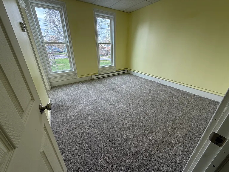104 Charles St #2 — Photo 8