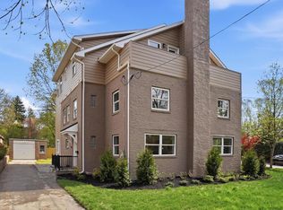 425 Grove Pl, Narberth, PA 19072