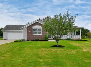 58 Dewmar Dr, Newark, OH 43056