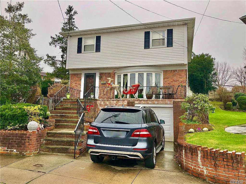5744 263rd St photo 1