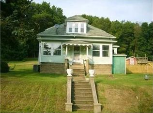 405 Helmbold Ave, Cabot, PA 16023