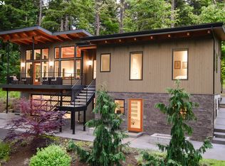 4525 Post Canyon Dr, Hood River, OR
