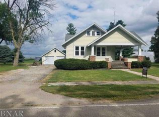 316 N Main St, Dana, IL 61321