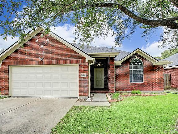 2nd image of 21234 Woodland Green Dr