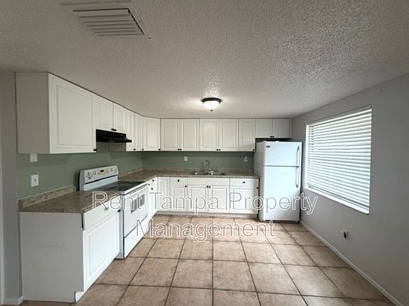5th image of 1011 57th Avenue Ter E #1