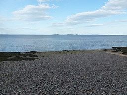 2nd image of 8 Gin Cove Rd