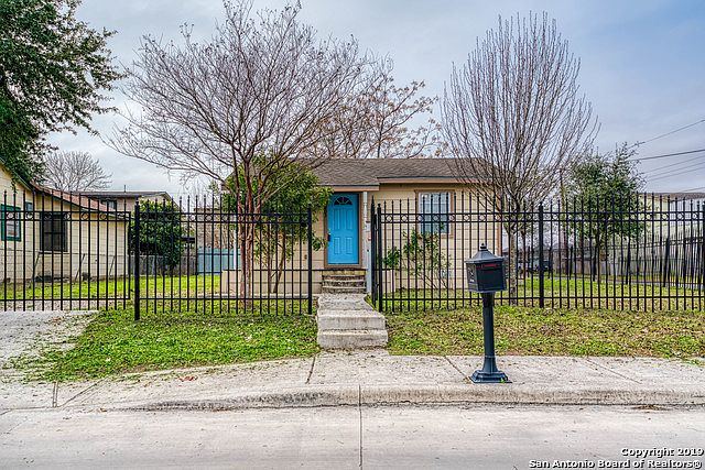 1st image of 6203 Macdona St