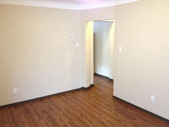 Dining Room to Kitchen