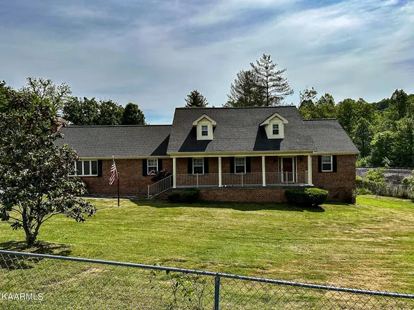 725 Balmoral Rd, Middlesboro, KY 40965