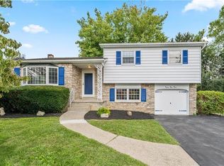 3550 Quincy Ln, Bethlehem, PA 18017