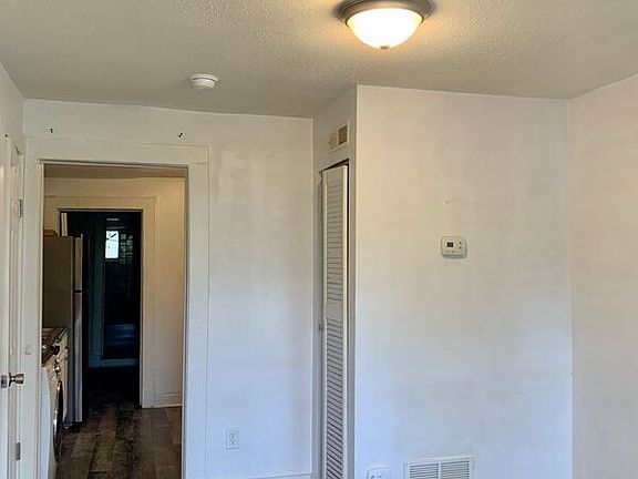 4th image of 3218 O St APT 2