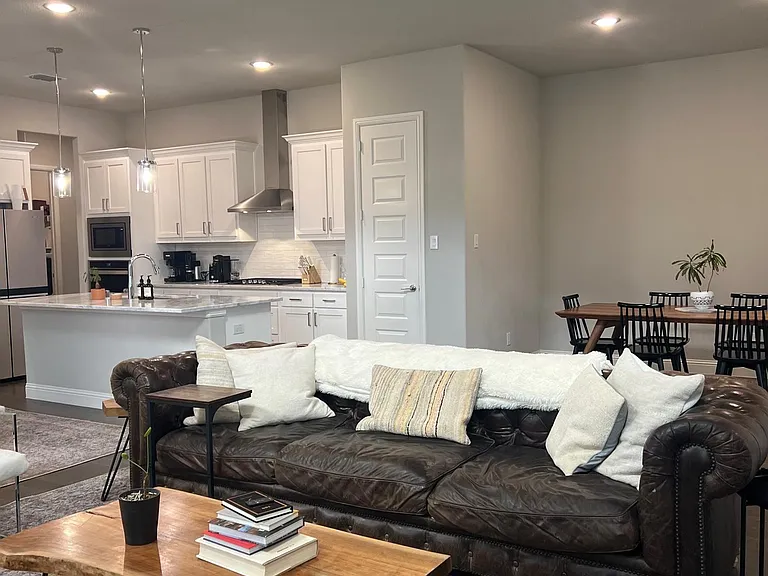 13244 Jonata St — Photo 15